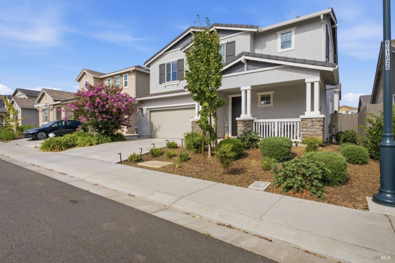 312 Hibiscus Street, Vacaville, CA 95687 Main Photo