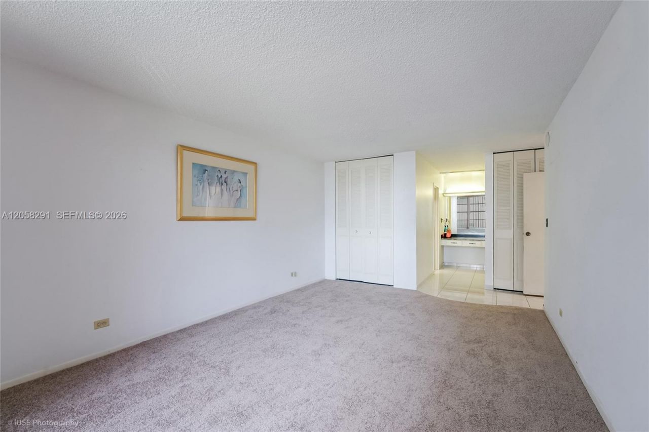 231 174th St, Unit 617, Sunny Isles Beach, FL 33160 Photo