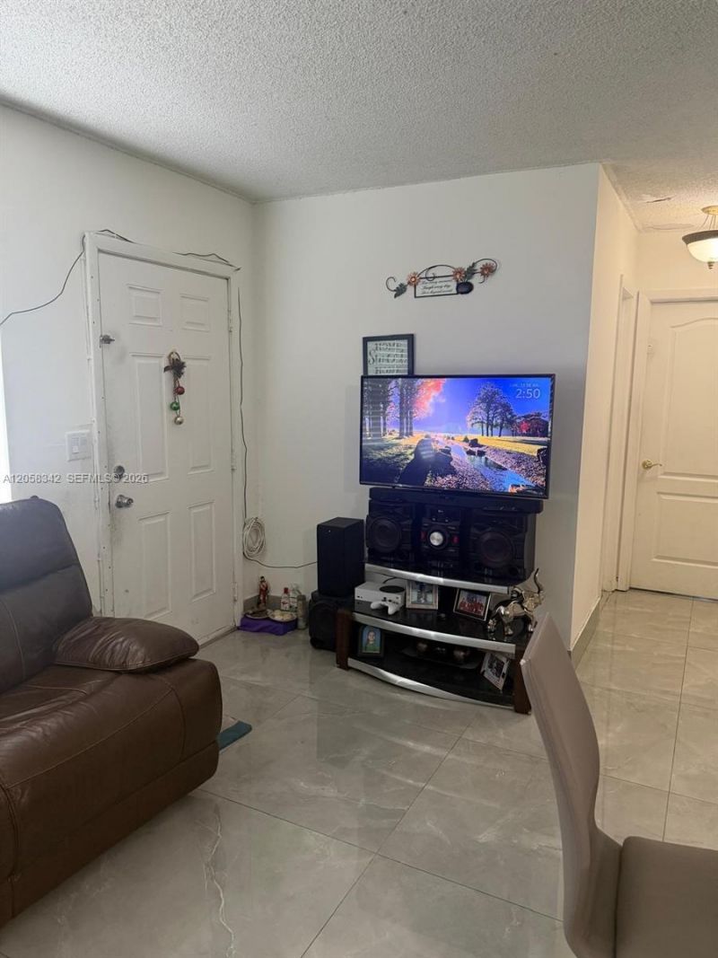 13221 SW 17th Ln , Unit 20-4, Miami, FL 33175 Photo