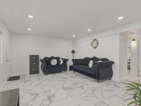505 E Madison Ave , El Cajon, CA 92020