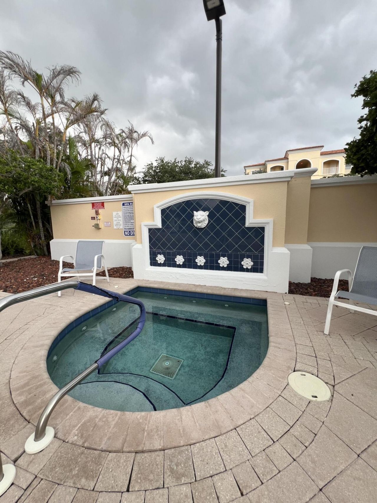 13 Harbour Isles Drive W, Unit PH02, Fort Pierce, FL 34949 Photo