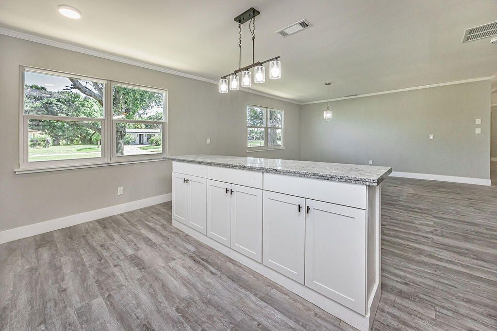 300 Riomar Drive, Port Saint Lucie, FL 34952 Photo