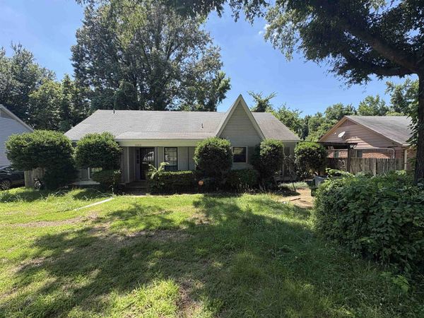 3263 BRAEMAR DR, Memphis, TN 38128