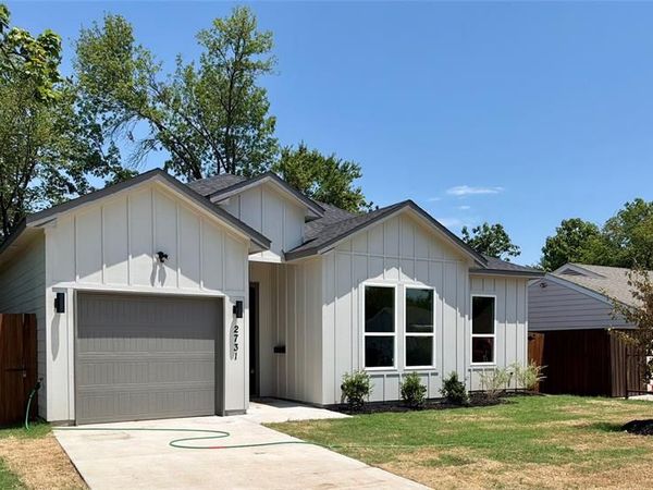 2731 Moffatt Avenue, Dallas, TX 75216
