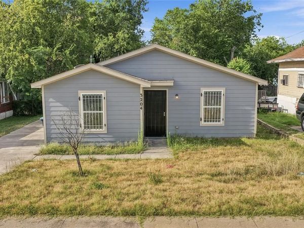 3204 Avenue L, Fort Worth, TX 76105