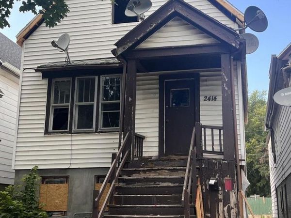 2412 W Maple STREET, Unit 2414, Milwaukee, WI 53204