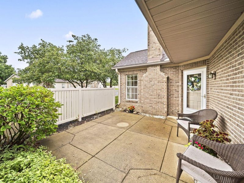 277 Pointe Place, Westerville, OH 43082 Photo 10