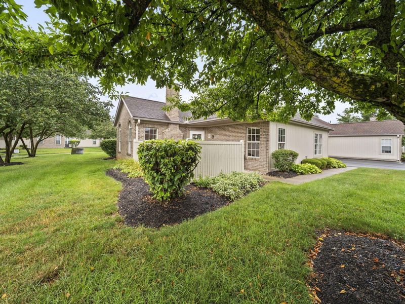 277 Pointe Place, Westerville, OH 43082 Photo 7