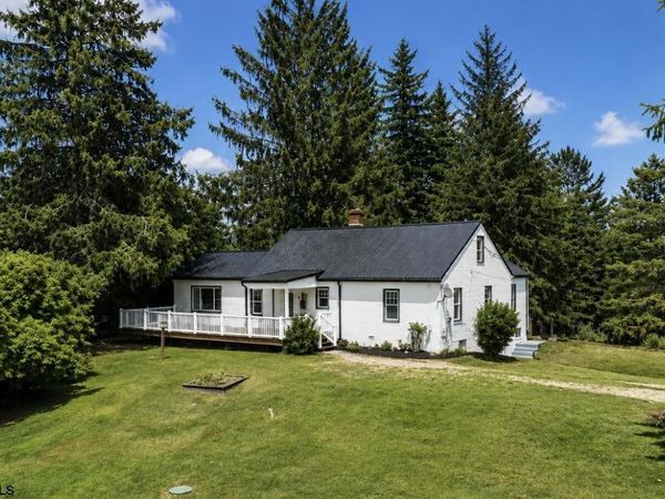 1130 Mozart Road, Wheeling, WV 26003