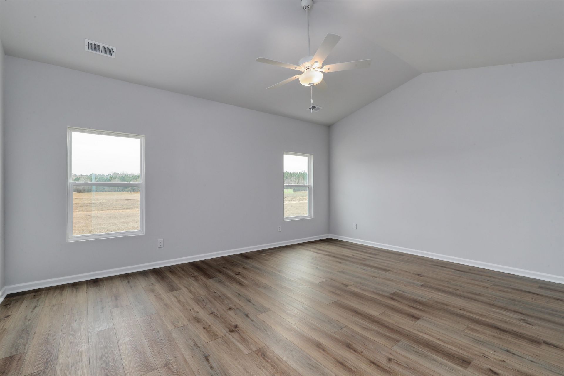 415 Atamasco Ct. Photo 16