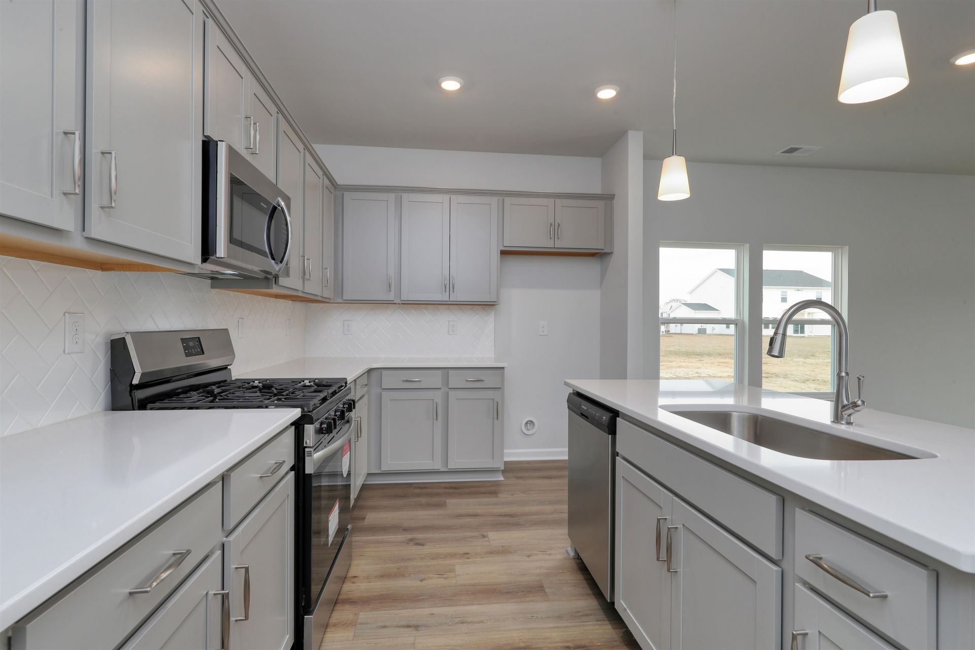 415 Atamasco Ct. Photo 9