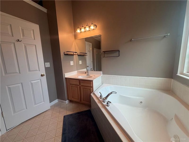 1940 Michelle Lane, Lemon Township, OH 45044 Photo 16