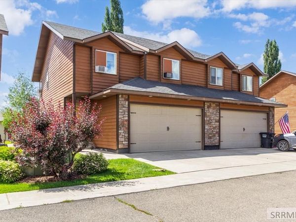 718 Valley Centre Drive, Unit 6, DRIGGS, ID 83422