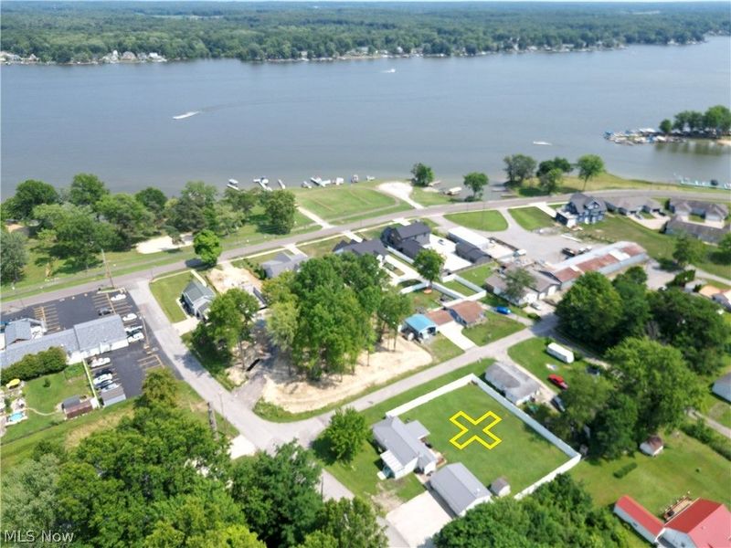 17383 Afton Avenue, Lake Milton, OH 44429 Photo 3