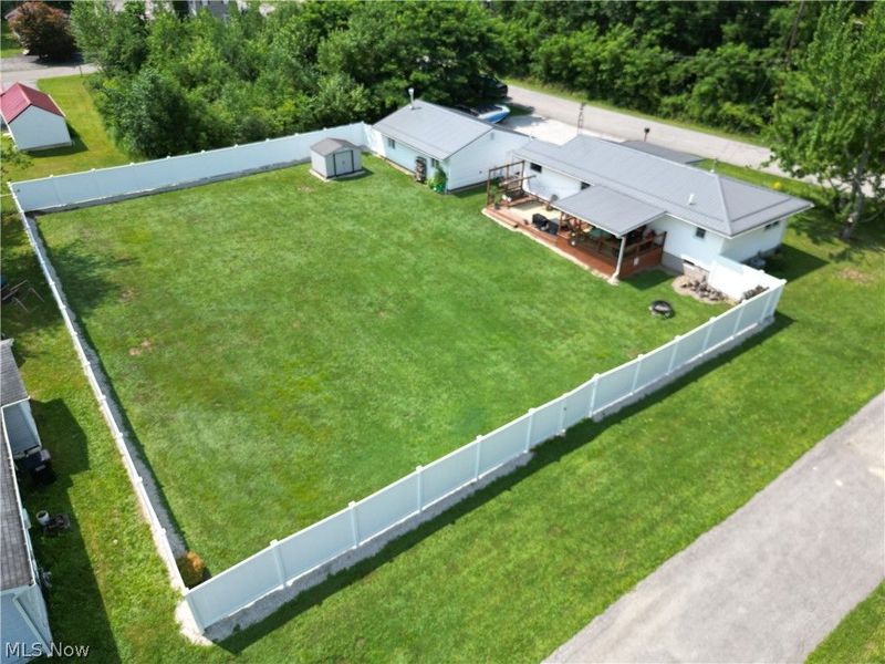 17383 Afton Avenue, Lake Milton, OH 44429 Photo 6