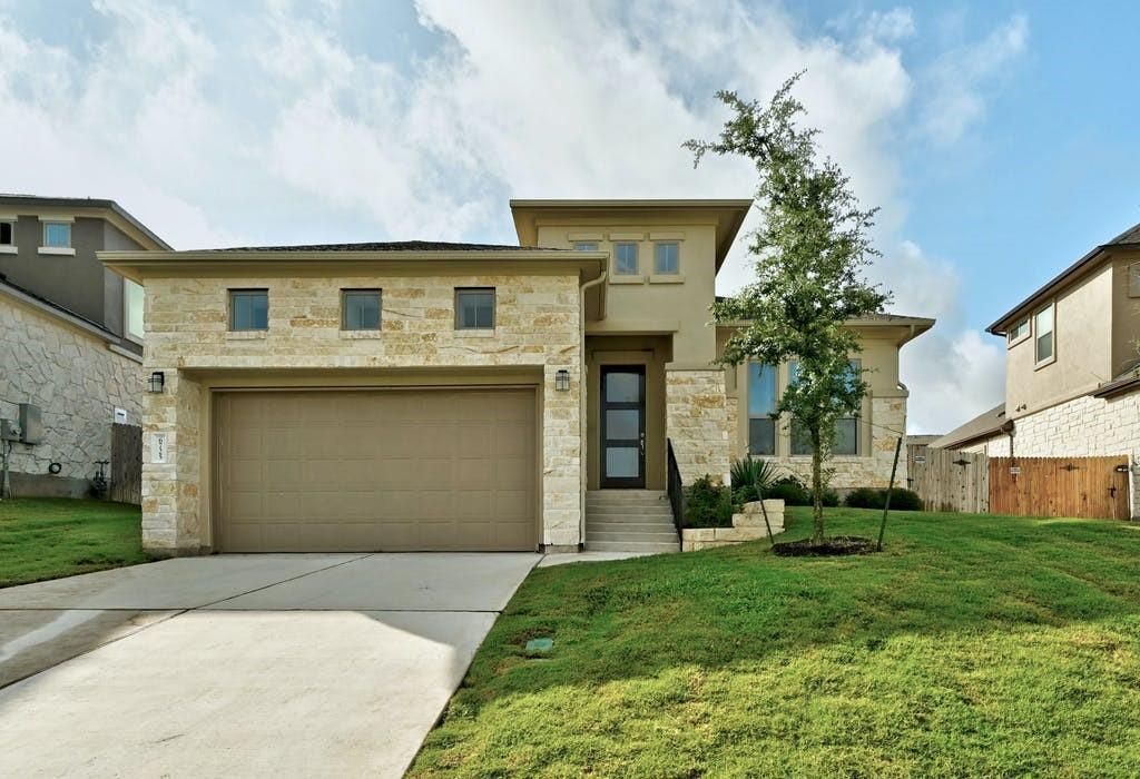 6725 Denia Dr, Austin, TX 78739 Main Photo