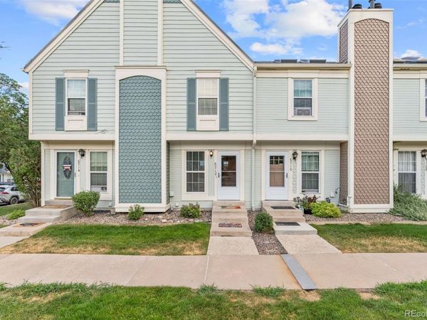 6712 S Independence Street , Littleton, CO 80128