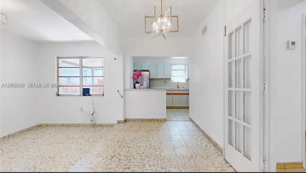 3330 SW 2, Miami, FL 33135 Photo