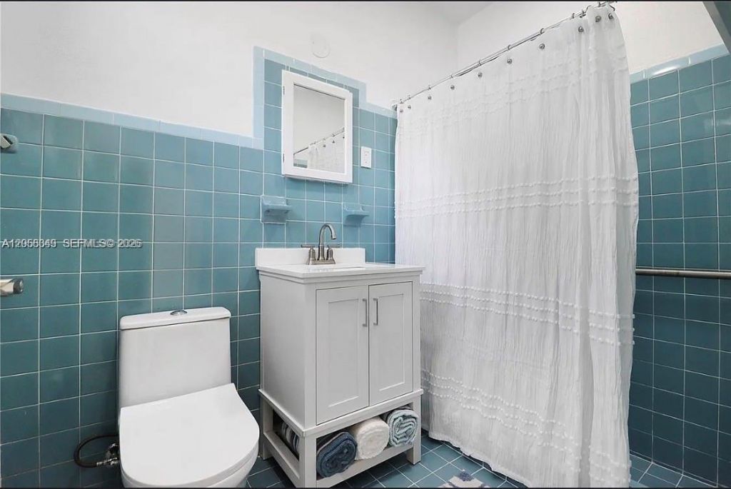 3330 SW 2, Miami, FL 33135 Photo