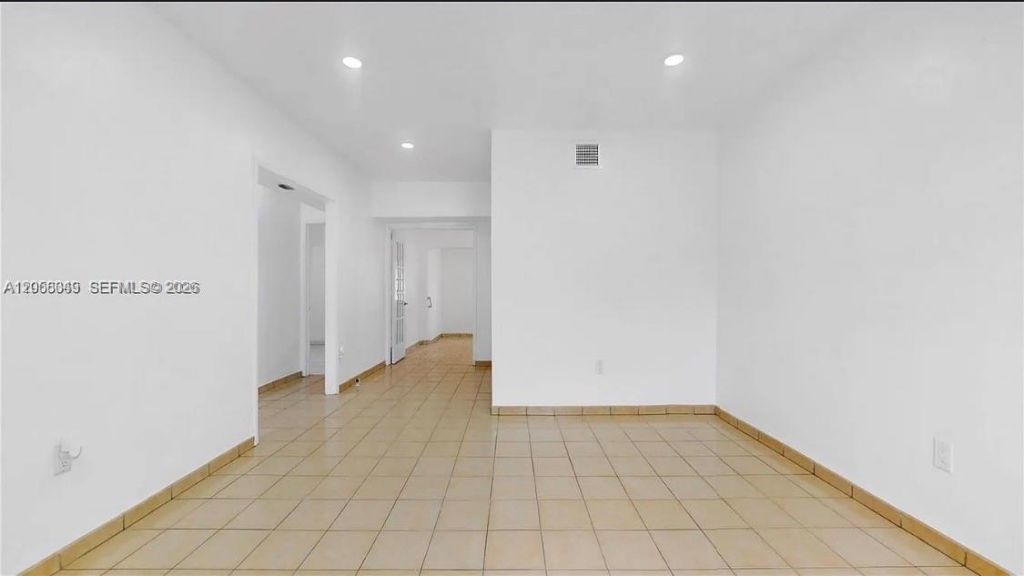 3330 SW 2, Miami, FL 33135 Photo
