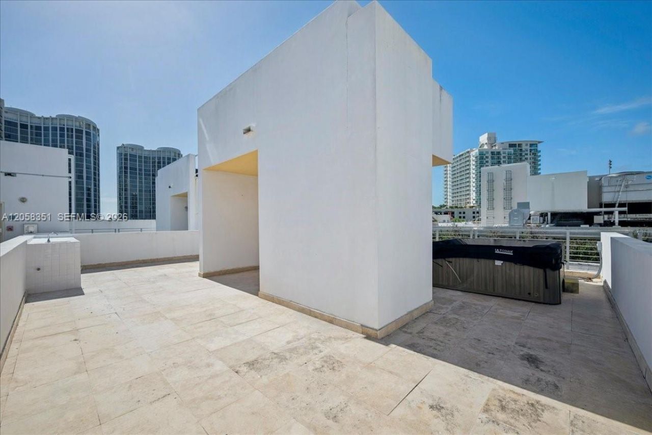 3339 Virginia St, Unit PH-3, Miami, FL 33133 Photo
