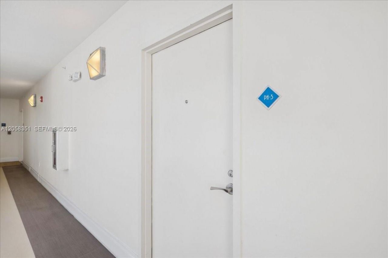 3339 Virginia St, Unit PH-3, Miami, FL 33133 Photo
