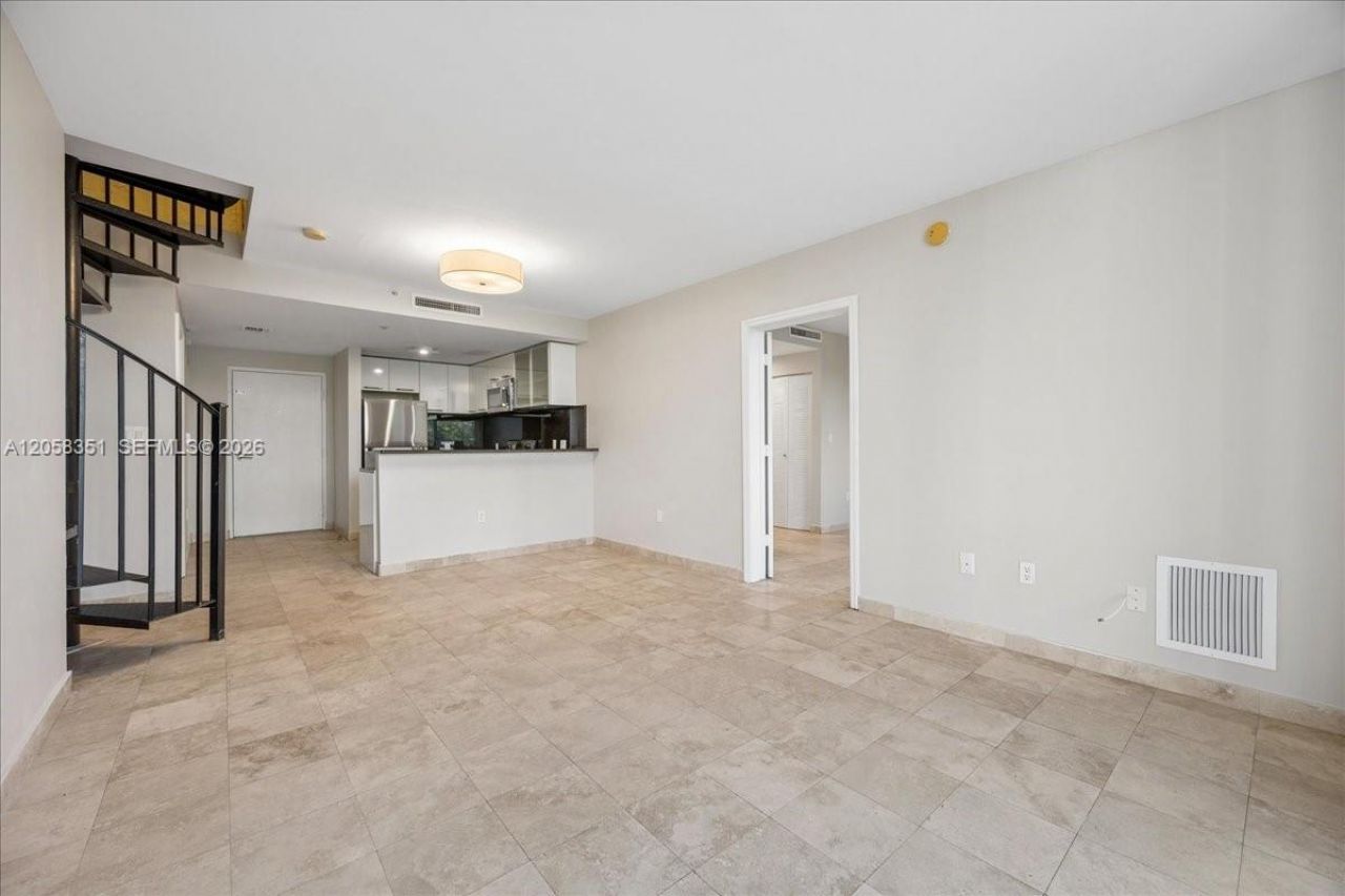 3339 Virginia St, Unit PH-3, Miami, FL 33133 Photo