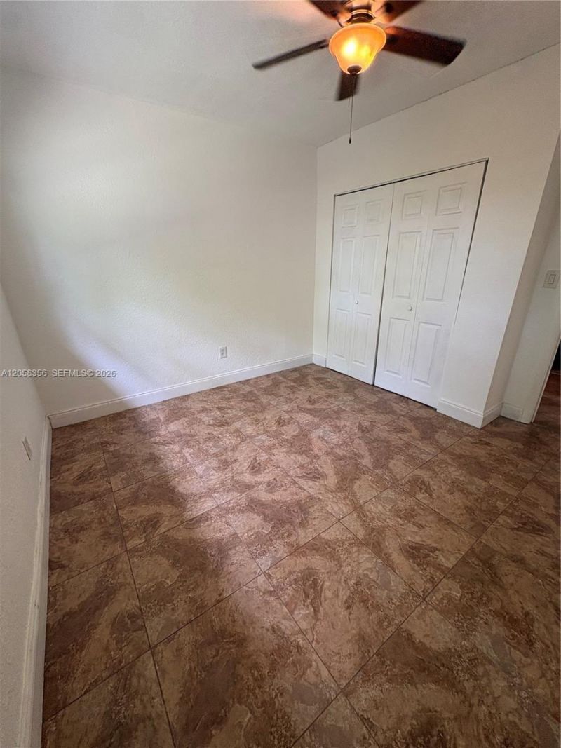 410 Pinecrest Dr, Unit 2, Miami Springs, FL 33166 Photo