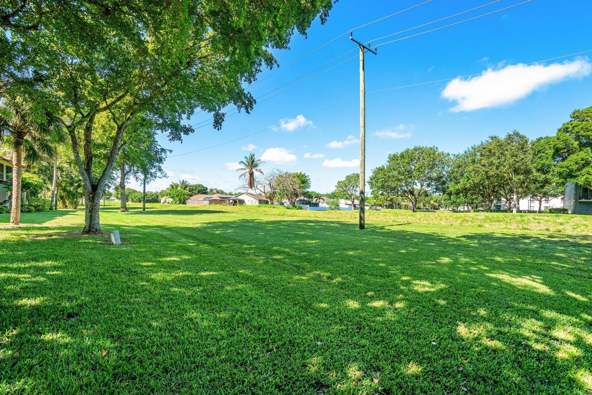 10137 Mangrove Drive, Unit 203, Boynton Beach, FL 33437 Photo