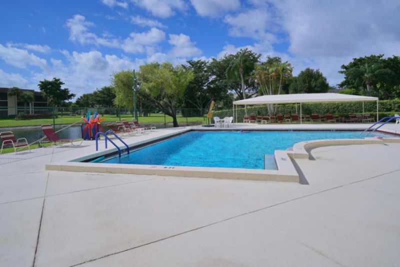 10137 Mangrove Drive, Unit 203, Boynton Beach, FL 33437 Photo
