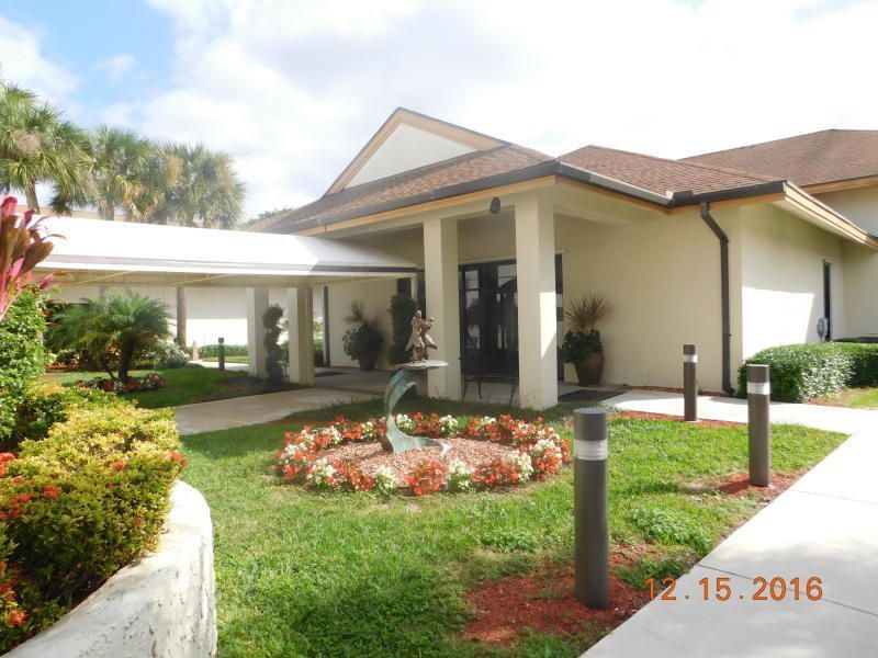 10137 Mangrove Drive, Unit 203, Boynton Beach, FL 33437 Photo