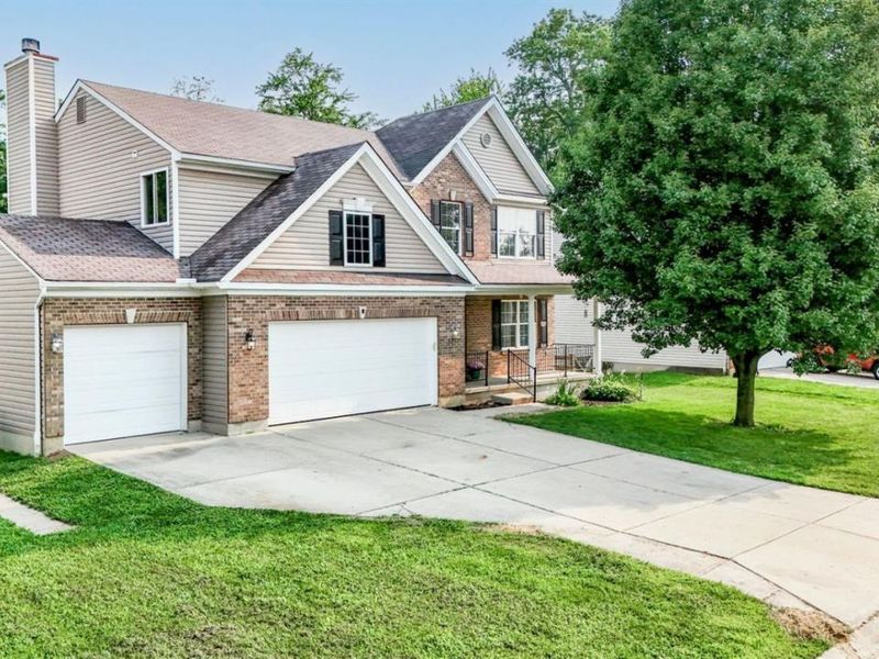 52 Hummingbird Way, Pierce Twp, OH 45102 Photo 1