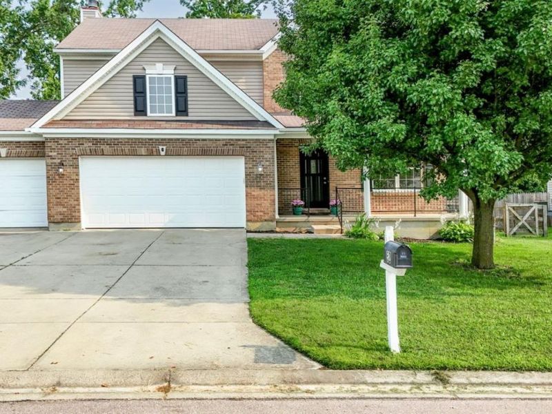 52 Hummingbird Way, Pierce Twp, OH 45102 Photo 2