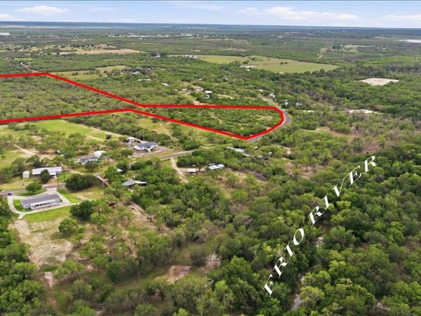 130 CHOKE CANYON ESTS, Three Rivers, TX 78071
