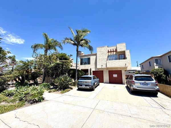 4671 HAMILTON ST, Unit 8, San Diego, CA 92116