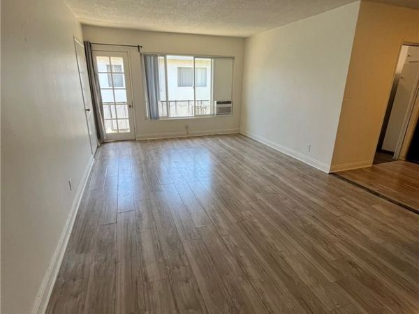 14612 Wyandotte , Unit 9, Van Nuys, CA 91405