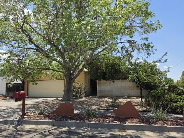 8800 Natalie Avenue NE, Albuquerque, NM 87111