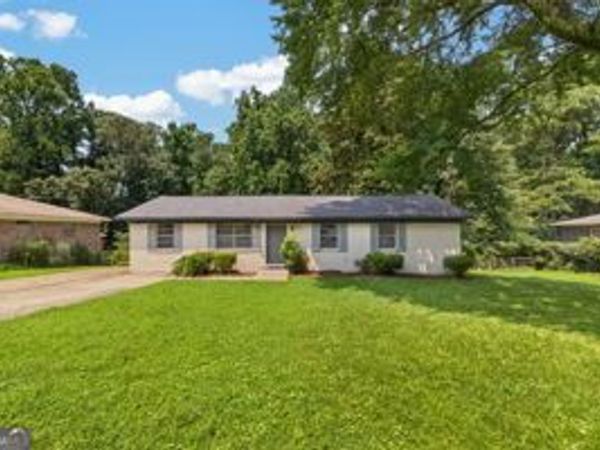 899 E Glochester Place, Norcross, GA 30071
