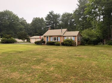 16 Vine Street, Duxbury, MA 02332
