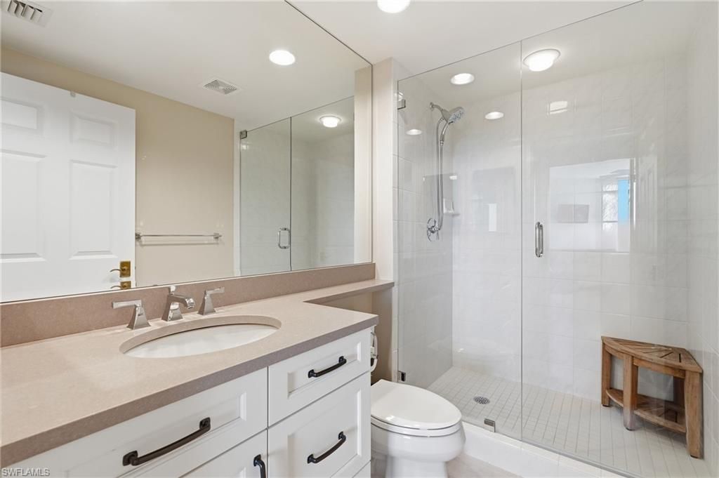 7225 Pelican Bay Blvd, Unit 302, Naples, FL 34108 Photo