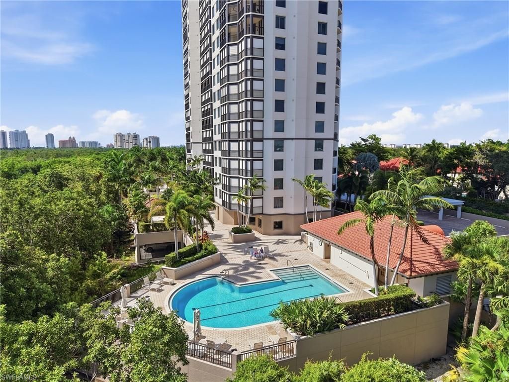 7225 Pelican Bay Blvd, Unit 302, Naples, FL 34108 Photo