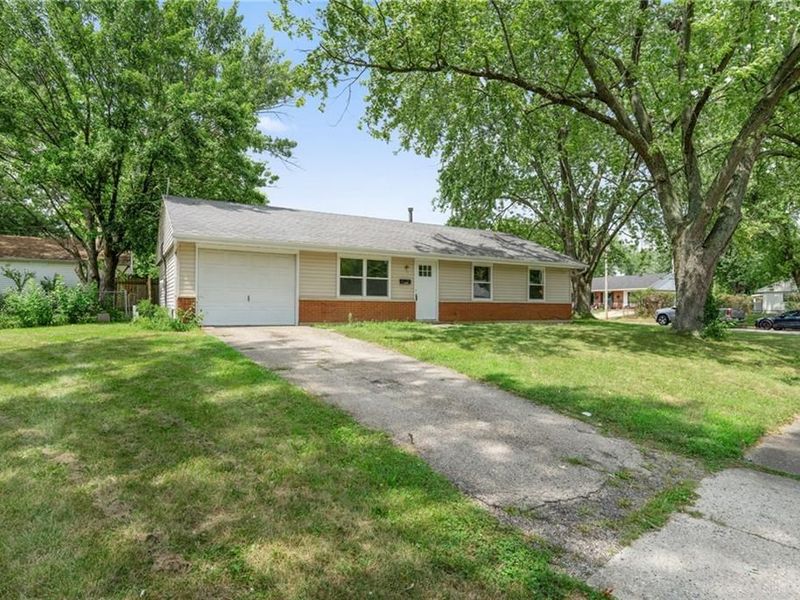 1938 Atkinson Drive, Xenia, OH 45385 Photo 2