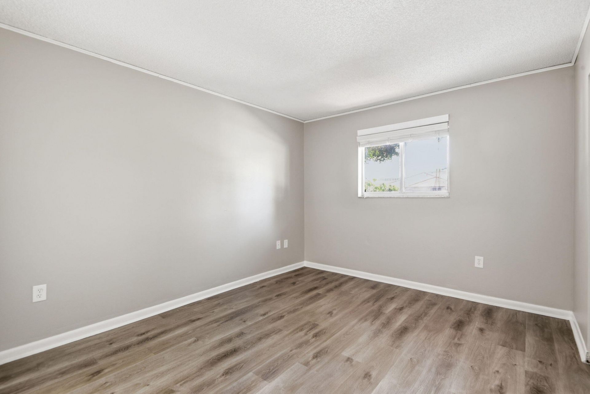541 NW 82nd, Unit 377, Miami, FL 33126 Photo