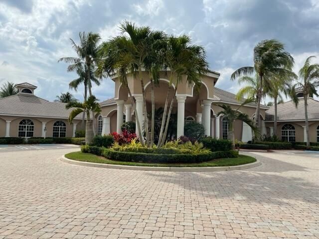 2551 Man Of War, West Palm Beach, FL 33411 Photo