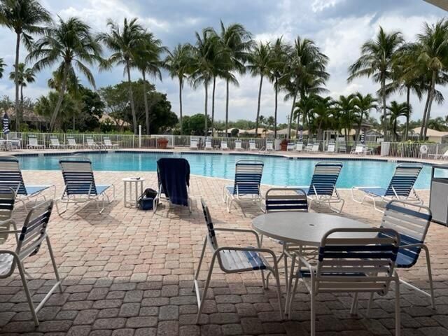 2551 Man Of War, West Palm Beach, FL 33411 Photo