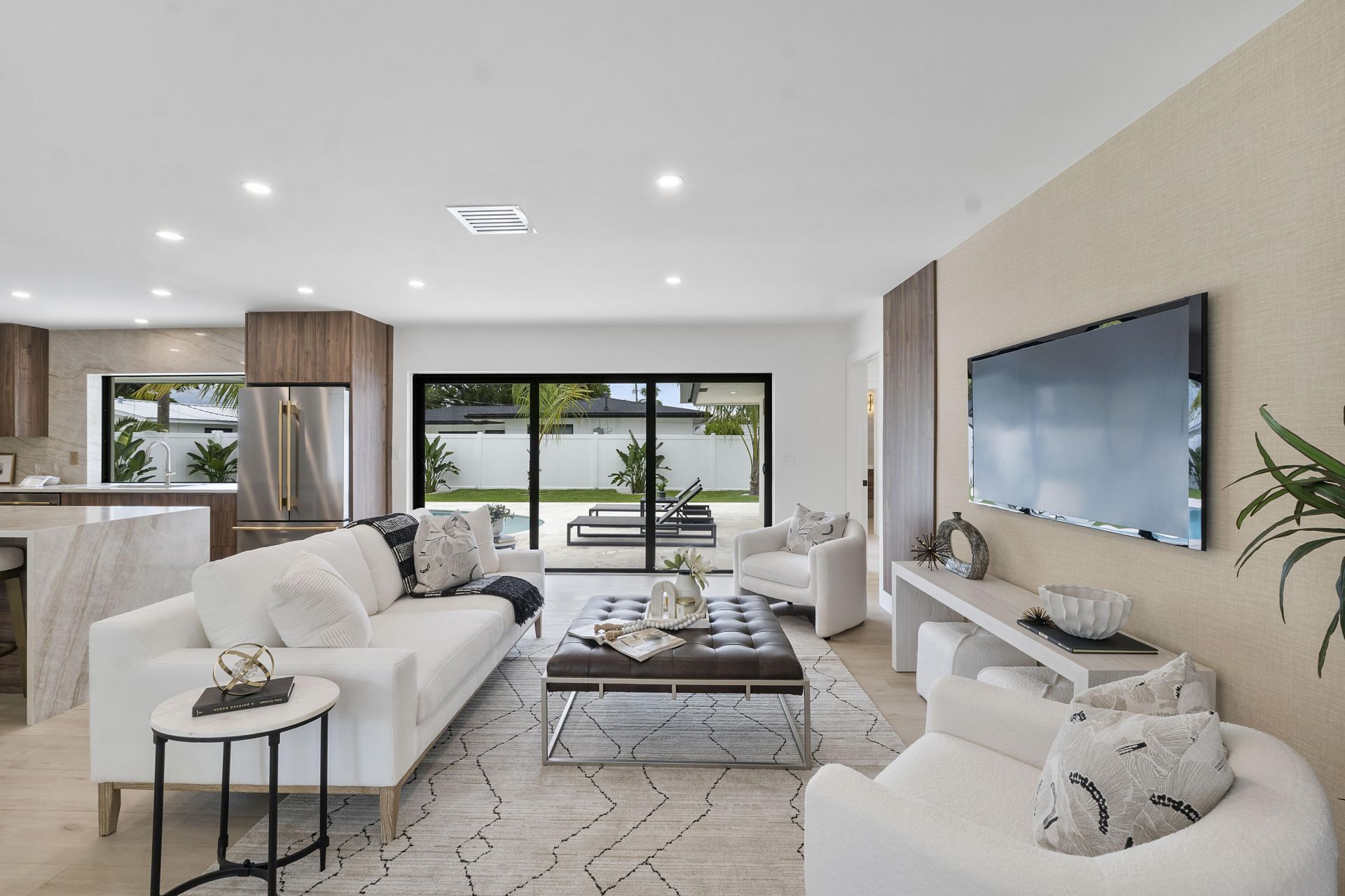 6011 NE 19th Avenue, Fort Lauderdale, FL 33308 Photo