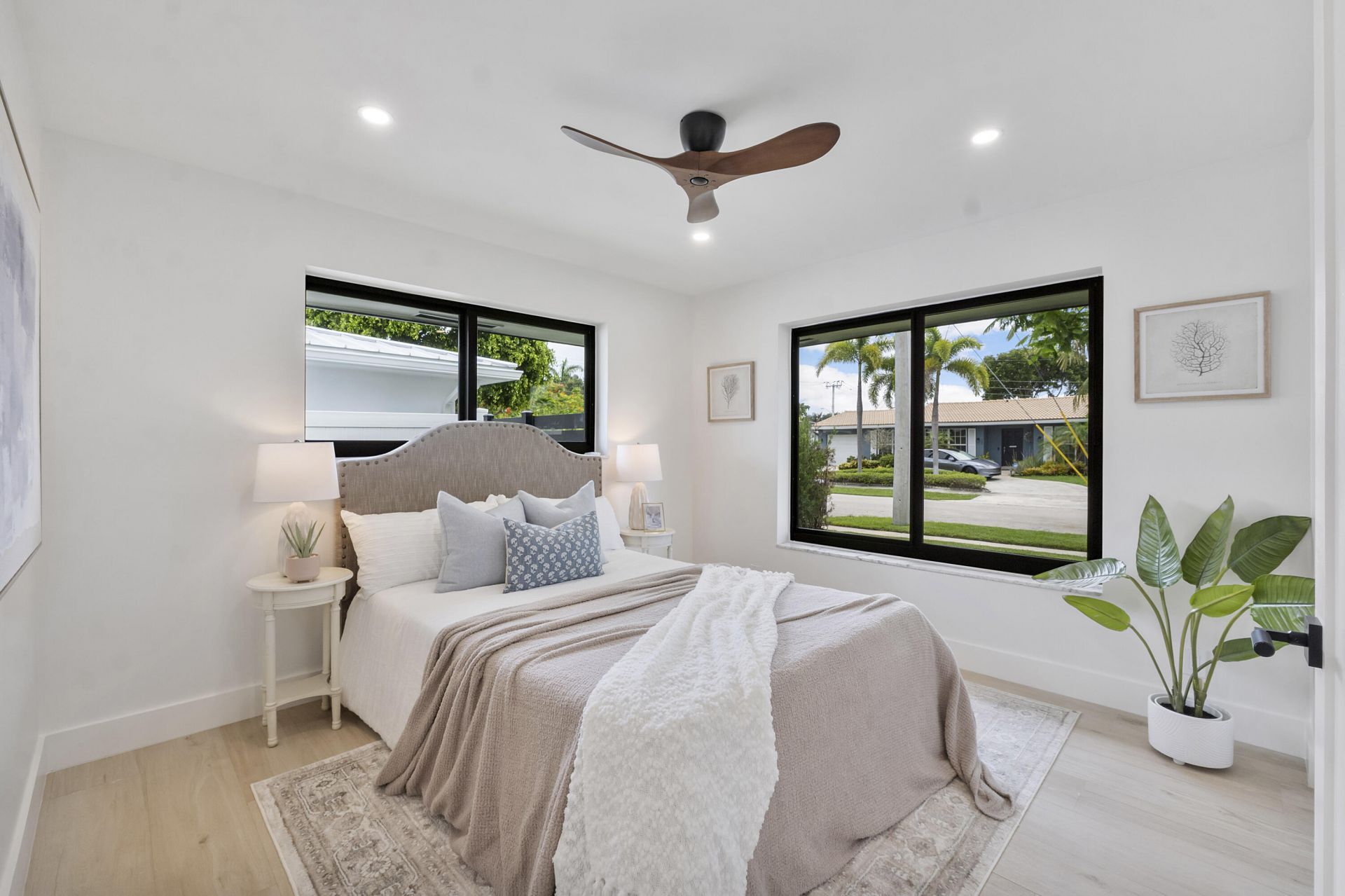 6011 NE 19th Avenue, Fort Lauderdale, FL 33308 Photo
