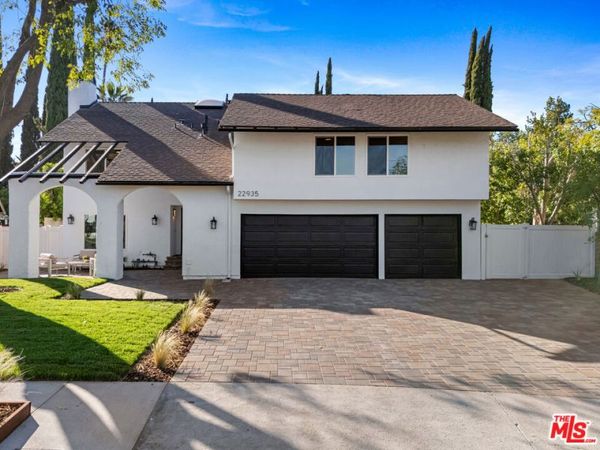 22935 Sylvan Street , Woodland Hills, CA 91367
