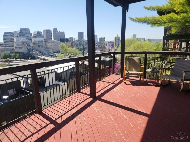 399 Oregon Street, Cincinnati, OH 45202 Photo 7