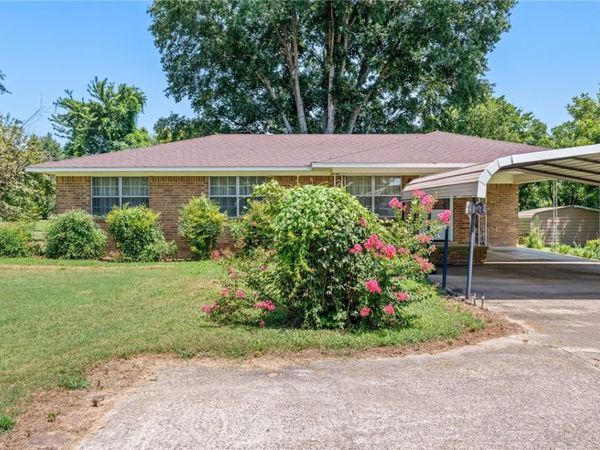 1304 N Main Street , Mulberry, AR 72947